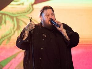 Jelly Roll’s Long-Rumored Collaboration With Snoop Dogg Is Finally Here ...